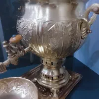 سماور برنز زغالی نقوش هخامنشی قدیمی|کلکسیون اشیاء عتیقه|همدان, |دیوار