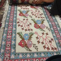 فرش گل رز