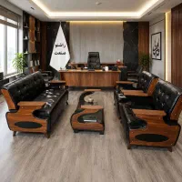 میز چوبی دفتر کار