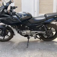 فروش موتور سیکلت باجاج پالس 220