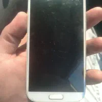 گوشی های السیدی شکسته