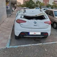 ماشین تصادفی لیفان x50