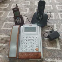 تلفن رو میزی و بی سیمی