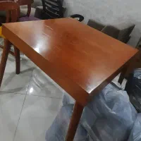فقط میز ناهارخوری