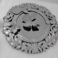 آیینه ونیزی خاص|آینه|تهران, آبشار تهران (دریاچه)|دیوار