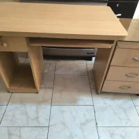 میز کامپیوتر ام دی اف همراه با فایل کشویی سه طبقه
