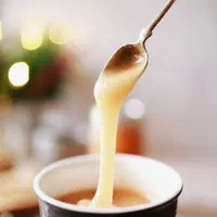 عسل طبیعی رس‌بسته ( خام و حرارت‌ندیده )