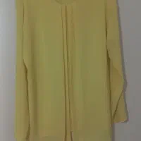 مانتو جلو باز
