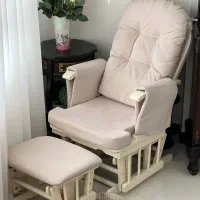 صندلی شیر دهی در حد نو
