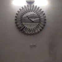 ساعت دیواری