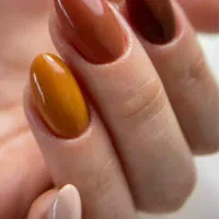 ناخن۱۸۰ کاشت ناخن۲۵۰