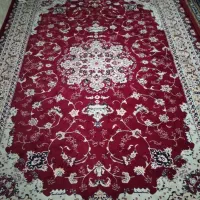 یه عدد قالی ۱۲متری و ۲عدد قالی۶متری