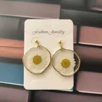 آموزش اکسسوری،زیورآلات رزینی با مدرک بین المللی|خدمات آموزشی|یزد, |دیوار