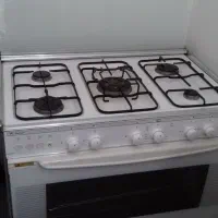 اجاق گاز فردار پنج شعله پادیسان در حد نو