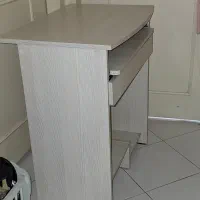 میز کامپیوتر