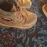 وسایل کودک|کفش و لباس بچه|یاسوج, |دیوار