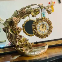 ساعت دکوری طلایی (جنس رزین)