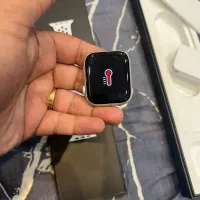 اپل واچ seنایک