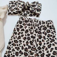 بادی شلوار پلنگی|کفش و لباس بچه|رشت, جماران|دیوار