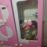 کمد بچه تمیز و سالم