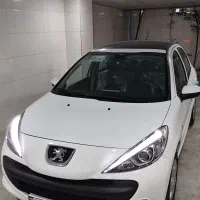 پژو ۲۰۷i - سقف شیشه ای ۱۴۰۴|خودرو سواری و وانت|رشت, شهرک پردیسان|دیوار