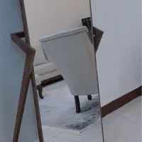 آیینه تمام قد دور چوب و پایه چوب