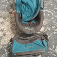 نی نی لای و صندلی ماشین و پتو