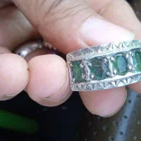 انگشتر زمردوساعت