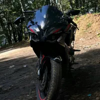 rs 200 ار اس مدل ۹۵