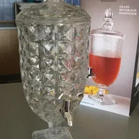 اجاره صندلی میز ظروف کرایه و تشریفات|خدمات پذیرایی، مراسم|اصفهان, باغ نگاره|دیوار