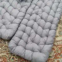 دو تا کناره و دو عدد کوسن پنبه ای نوعه نو