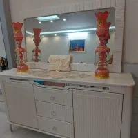 کنسول آینه و چراغ