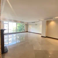 پاسداران-لوکیشن-اصیل-210متر-2پارکینگ-تراس-چیدمان