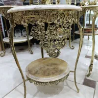 میز برنزدو عدد