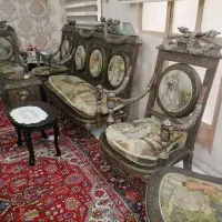 یک دست مبل سلطنتی ۹ نفره با میز ناهار خوری