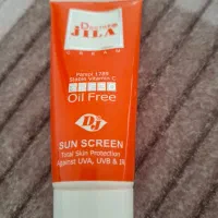 ضد افتاب فاقد چربی دکتر ژیلا