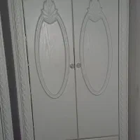 کمد لباس و ویترین عروسک بچه