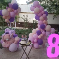 استند میز کیک میز فلزی آهن بکگراندتولد حلقه تولد