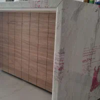 جزیره و میز