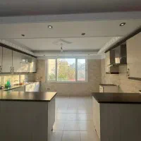 ۸۴ متر ۲ خواب فول امکانات خوش نقشه نورگیر