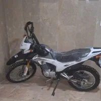 تریل ۲۰۰  مدل ۱۴۰۴ در حد صفر