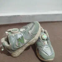 کتونی خوش رنگ