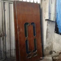 در چوبی کهنه قدیمی