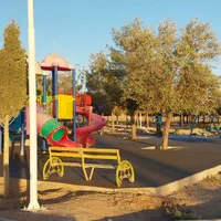 بتنریزی کف محوطه با ماله برقی پروانه ی کفسازی|خدمات پیشه و مهارت|یزد, |دیوار