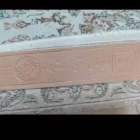 یک عدد فرش ۶ متری ویک عدد فرش ۱۲متری کاملا گوشتی