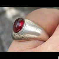 انگشتر نقره یاقوت سرخ سیاه کهنه