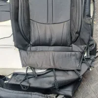 یک دست روکش صندلی پژو پارس و یک کفی سه بعدی