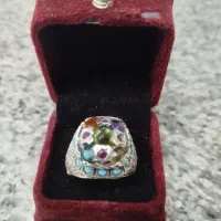 انگشتر چند نگینه
