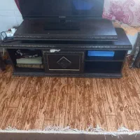 میز تلویزیون و فرش ۹ متره و ۶ متره با یه دست مبل|مبلمان خانگی و میز عسلی|سمنان, |دیوار