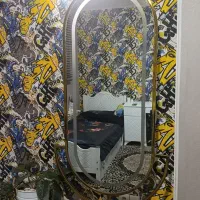 آیینه قدی دو متر پایه دار